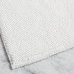 Resort Looped Bath Mat